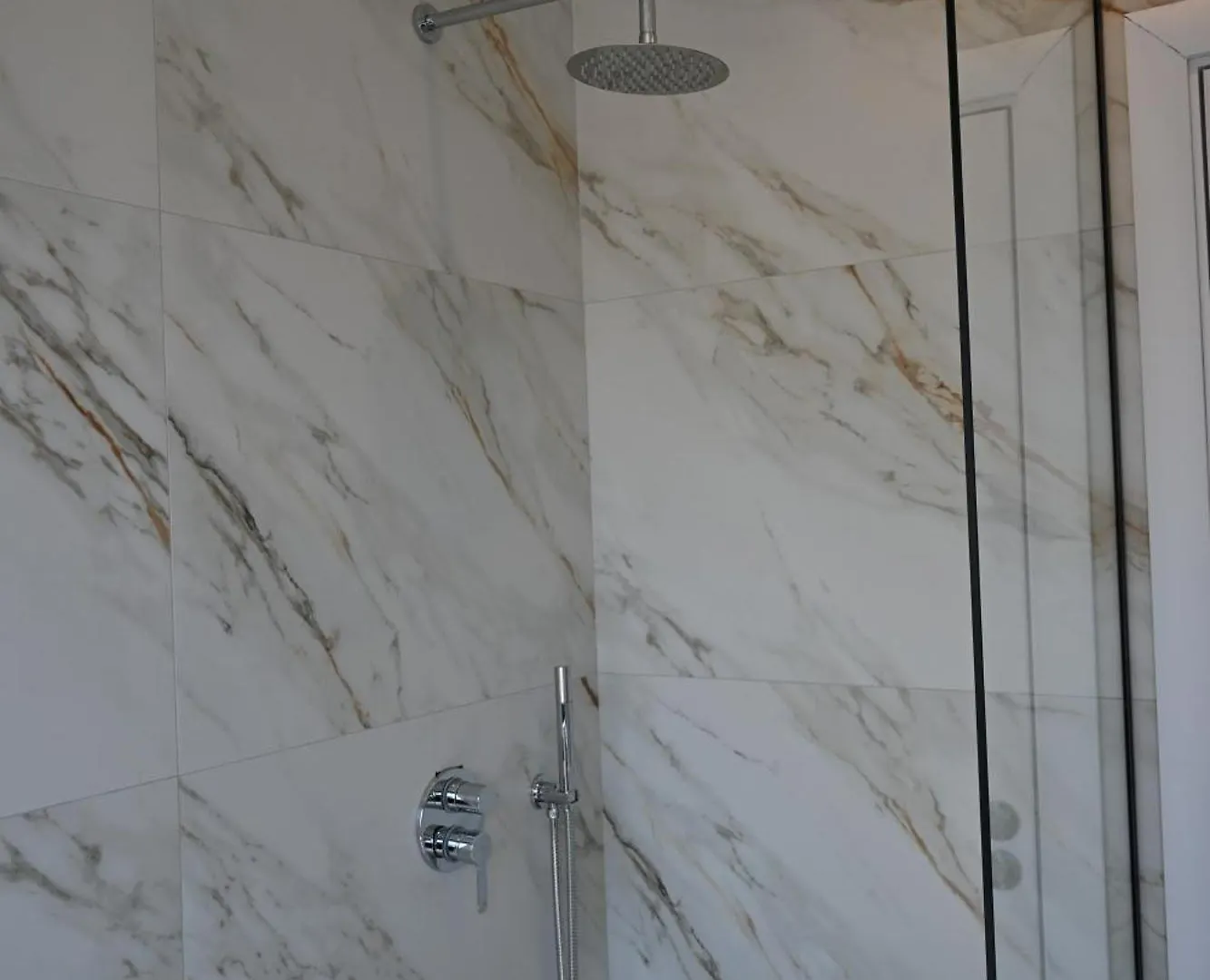Central Modern Stay, Tirana 0*,